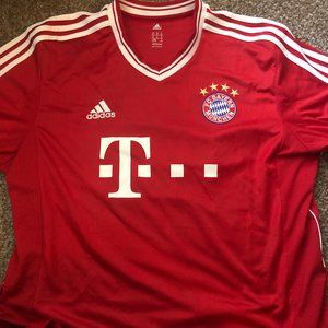 Bayern Munich Robben Jersey Size XL Adidas